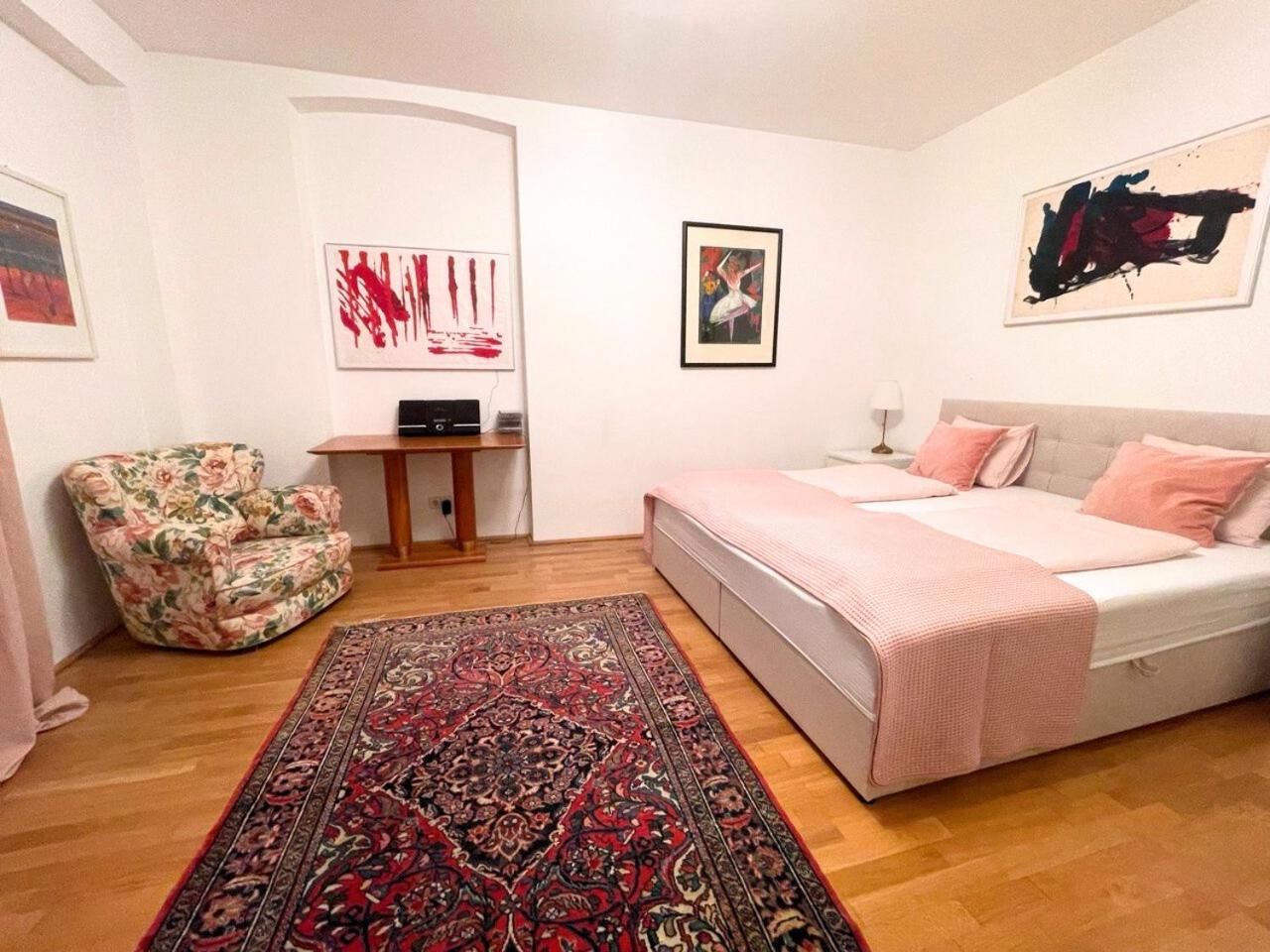 Good Old Times Apt II Vienne Extérieur photo